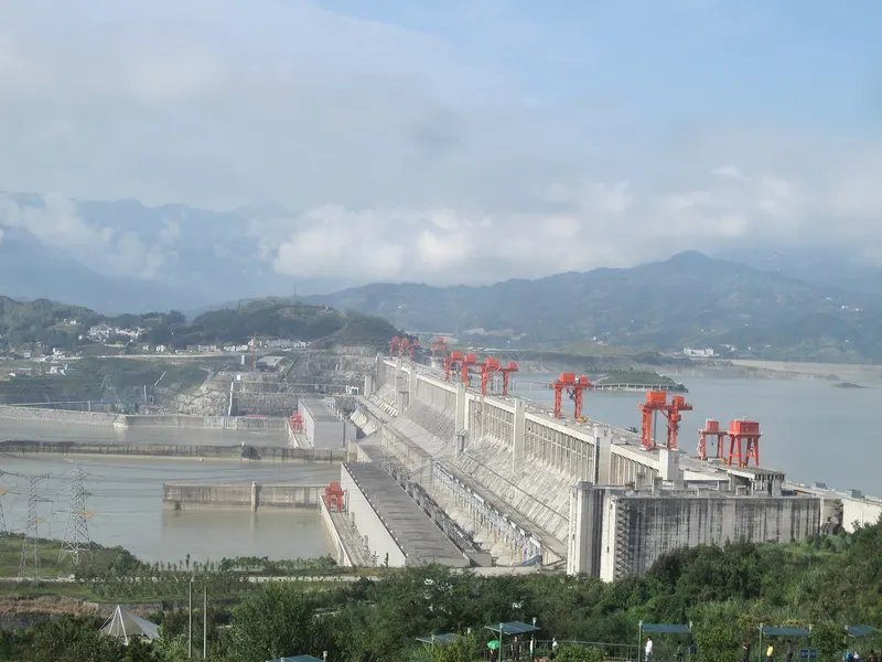 Yangtze River & Three Gorges — 长江三峡