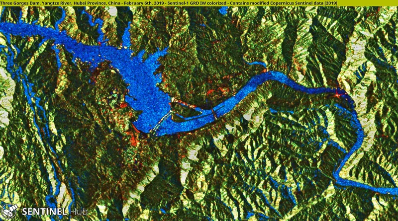 Three Gorges Cruise — another view